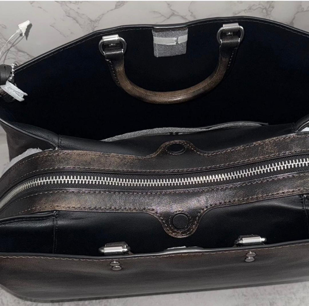 Coach Rogue handbag in Loved Leather