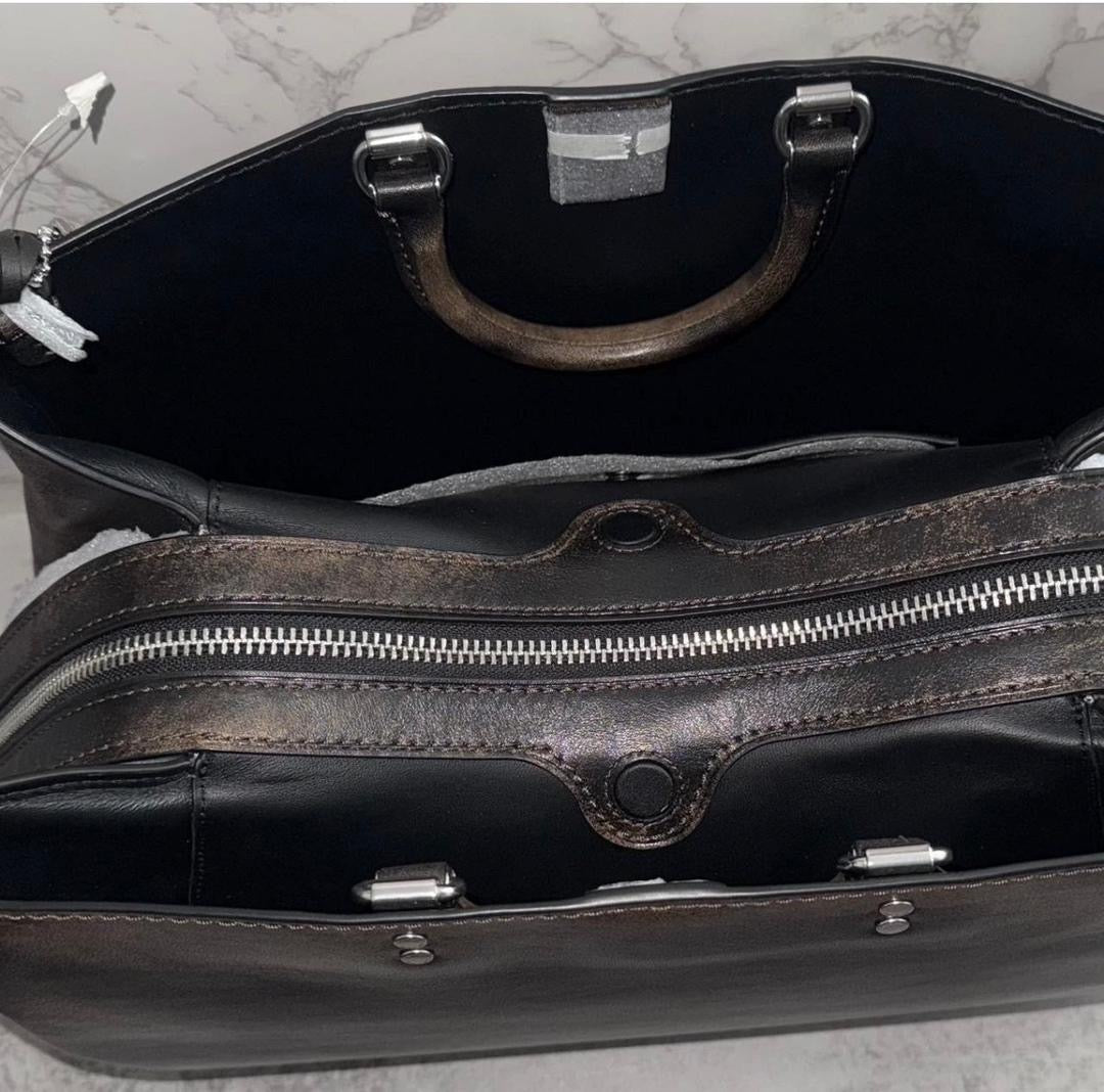 Coach Rogue handbag in Loved Leather
