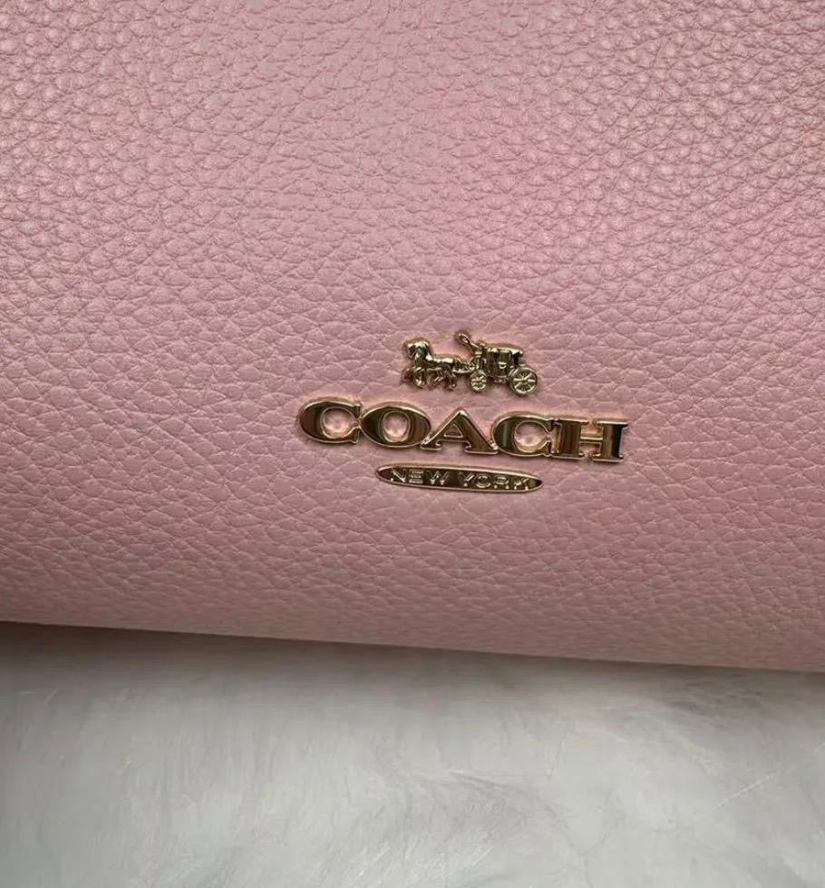 Coach Erin Shoulder Bag Gold/Soft
Pink